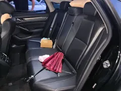 2022 Honda Accord 260TURBO Premium, чёрный — фото 13