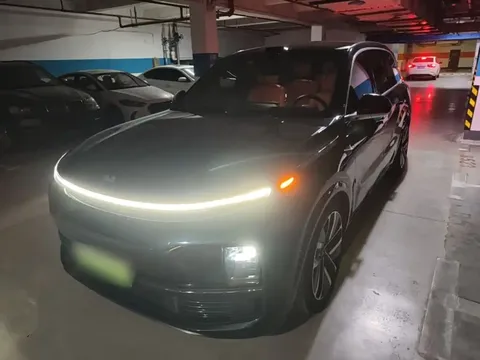 2022 Li Auto L9 Max