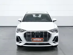 2022 Audi Q3 45 TFSI quattro Fashion Sport, белый — фото 3