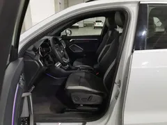2022 Audi Q3 45 TFSI quattro Fashion Sport, белый — фото 10
