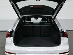 2022 Audi Q3 45 TFSI quattro Fashion Sport, белый — фото 16
