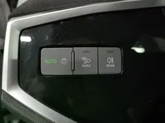 2022 Audi Q3 45 TFSI quattro Fashion Sport, белый — фото 21
