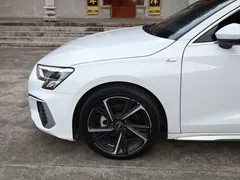 2023 Audi A3 Sportback 35 TFSI Fashion Sport, белый — фото 11
