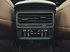 2021 Audi Q7 55 TFSI quattro S line Sport, чёрный — фото 6