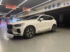 2024 Volvo XC60 4WD Luxury, белый — фото 1