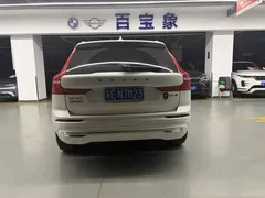 2024 Volvo XC60 4WD Luxury, белый — фото 4