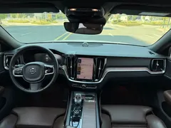2022 Volvo S60 B4 Luxury, белый — фото 6