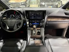 2021 Toyota Alphard Hybrid 2.5L Premium, чёрный — фото 12