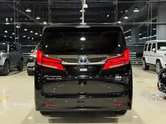 2021 Toyota Alphard Hybrid 2.5L Premium, чёрный — фото 24