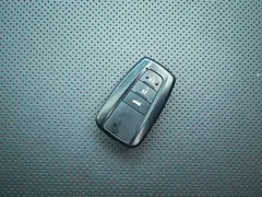 2022 Toyota Levin 185T CVT Sport, белый — фото 11