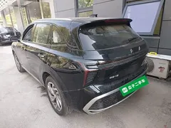 2025 Hongqi HS3 PHEV 117km, чёрный — фото 5