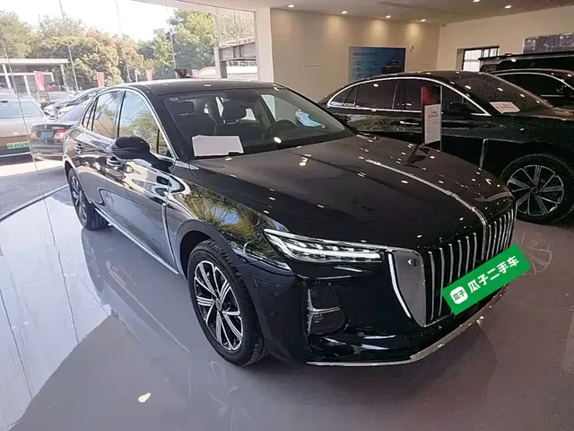 2025 Hongqi H5 PHEV 130