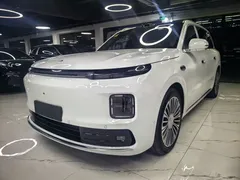 2026 Leapmotor D19 EREV 500 Premium 6-seat, белый — фото 1