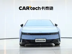 2025 Xpeng P7 702 Long Range Ultra, синий — фото 2
