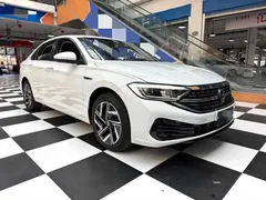 2023 Volkswagen Sagitar 200TSI DSG, белый — фото 2