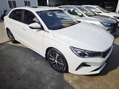 2022 Geely Emgrand 4th Gen 1.5L CVT Premium, белый — фото 3