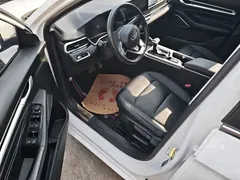 2022 Geely Emgrand 4th Gen 1.5L CVT Premium, белый — фото 4