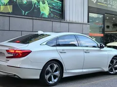 2018 Honda Accord Hybrid 2.0L Ruizhi, белый — фото 3