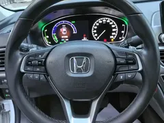 2018 Honda Accord Hybrid 2.0L Ruizhi, белый — фото 13