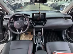 2022 Toyota Corolla Cross 2.0L Premium — фото 12