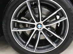 2022 BMW 5 Series 525i M Sport Package, зелёный — фото 18