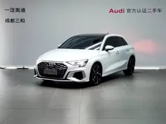 2022 Audi A3 Sportback 35 TFSI Fashion Sport, белый — фото 1