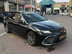 2021 Toyota Camry 2.5G Luxury, чёрный — фото 3