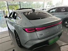 2025 BYD Seal 06 DM-i PHEV 120KM Smart Driving Premium, зелёный — фото 5