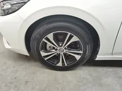2021 Nissan Sylphy 1.6L XL CVT, белый — фото 23