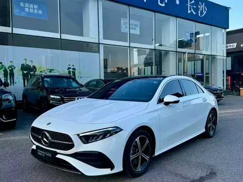 2023 Mercedes-Benz A-Class A 200 L Fashion
