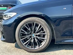 2022 BMW 3 Series 325Li M Sport Dark Package, чёрный — фото 16