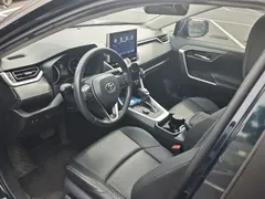 2022 Toyota Wildlander Hybrid 2.5L E-CVT 4WD Luxury, синий — фото 12