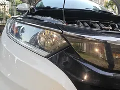 2020 Honda Vezel 1.5L CVT Elite, белый — фото 2