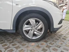 2020 Honda Vezel 1.5L CVT Elite, белый — фото 8