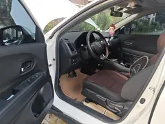 2020 Honda Vezel 1.5L CVT Elite, белый — фото 17