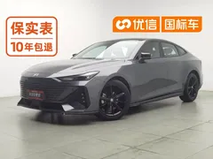 2022 Changan UNI-V 1.5T Premium — фото 1