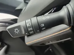 2022 Changan UNI-V 1.5T Premium — фото 21