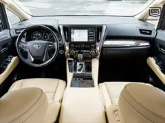 2021 Toyota Alphard Hybrid 2.5L Premium, белый — фото 6