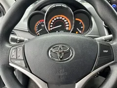 2022 Toyota Yaris L Zhixuan X 1.5L CVT Luxury Plus, чёрный — фото 13