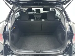2022 Toyota Yaris L Zhixuan X 1.5L CVT Luxury Plus, чёрный — фото 16