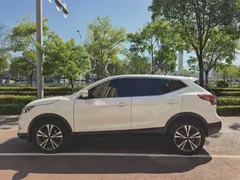 2021 Nissan Qashqai 2.0L CVT Luxury, белый — фото 2