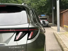 2023 Hyundai Tucson L 1.5T AT 2WD LUX Premium — фото 12