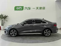 2022 Audi A3L Limousine 35 TFSI Luxury Sport — фото 4