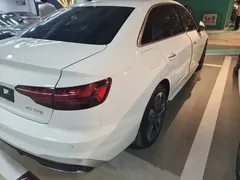 2022 Audi A4L 40 TFSI Fashion Dynamic, белый — фото 16