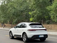 2023 Porsche Macan 2.0T, белый — фото 12