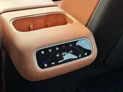 2024 Leapmotor C16 EREV 200 Premium, белый — фото 9