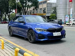 2022 BMW 3 Series 330i M Sport Night Package, синий — фото 3
