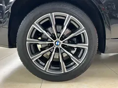 2022 BMW X5 30Li Premium M Sport Package, чёрный — фото 29