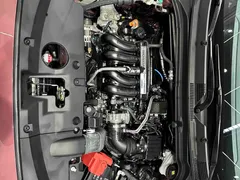 2023 Honda Vezel 1.5L CVT Luxury — фото 21