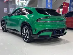 2025 Xiaomi YU7 4WD Max, зелёный — фото 6